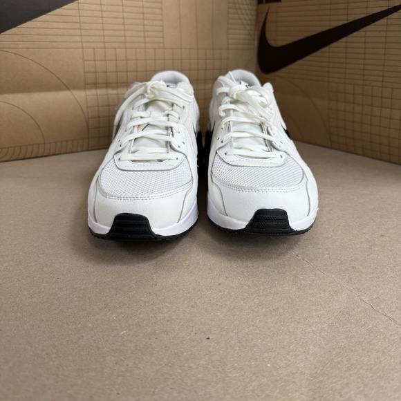 Nike Women's Air Max Excee LEOPARD - HQ2115 100 - White / Black Size Women's 11 - Picture 4 of 9